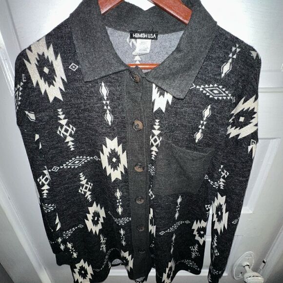 Aztec Shacket Size Small - Picture 3 of 10